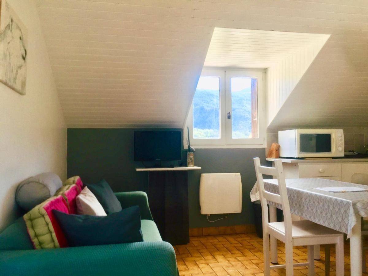 Appartement Location Le Queron à Guillestre Extérieur photo
